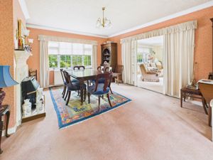Dining Room/Lounge- click for photo gallery